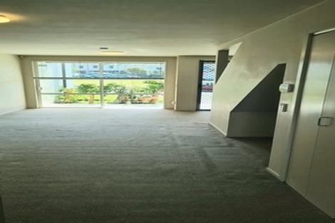 Photo of property in 15 Opito Way, East Tamaki, Auckland, 2013