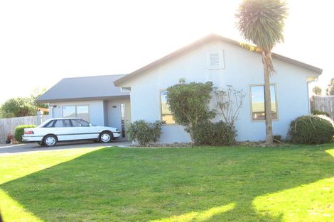 Photo of property in 40 Aldershot Place, Nawton, Hamilton, 3200