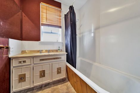 Photo of property in 23 Pacey Avenue, Hawera, 4610