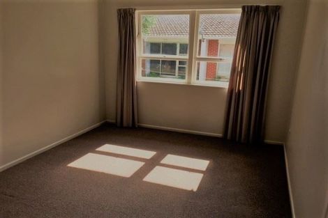 Photo of property in 2/14 Oaklands Road, Mount Eden, Auckland, 1024