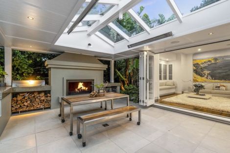 Photo of property in 47 Selwyn Avenue, Mission Bay, Auckland, 1071