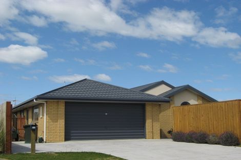 Photo of property in 40 Paget Drive, Woodend, 7610