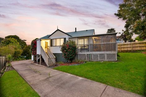 Photo of property in 57 Anich Road, Massey, Auckland, 0614