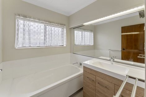 Photo of property in 17 Polglase Street, Richmond, 7020