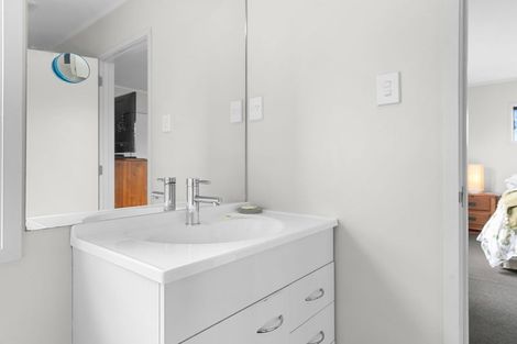 Photo of property in 6 Kedge Drive, Mangawhai, 0505