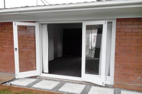 Photo of property in 2/1296 Dominion Road, Mount Roskill, Auckland, 1041