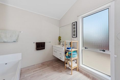 Photo of property in 39c Nevada Road, Silverdale, Hamilton, 3216