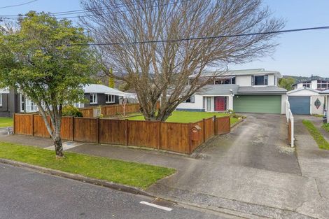 Photo of property in 42a Hudson Avenue, Ebdentown, Upper Hutt, 5018