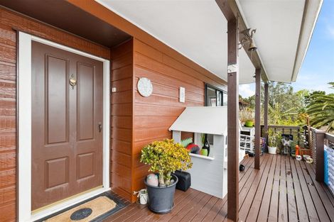 Photo of property in 9 Clearview Heights, Ranui, Auckland, 0612