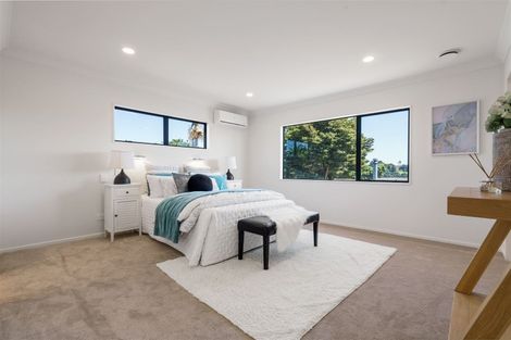 Photo of property in 44 Wairere Road, The Gardens, Auckland, 2105