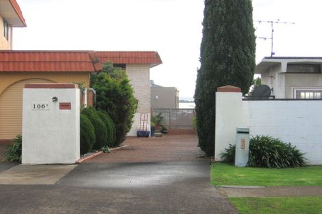 Photo of property in 106a Bramley Drive, Farm Cove, Auckland, 2012