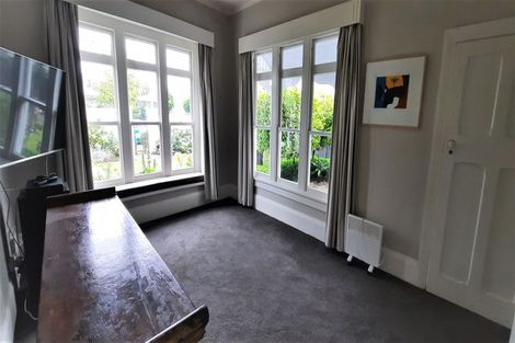 Photo of property in 216 Springfield Road, St Albans, Christchurch, 8014