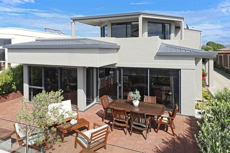 Photo of property in 66 The Esplanade, Westshore, Napier, 4110