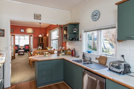 Photo of property in 52 Happy Valley Road, Owhiro Bay, Wellington, 6023