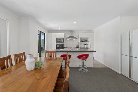 Photo of property in 54 Fairfax Crescent, Pyes Pa, Tauranga, 3112