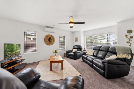 Photo of property in 16 Bermuda Drive, Papamoa Beach, Papamoa, 3118