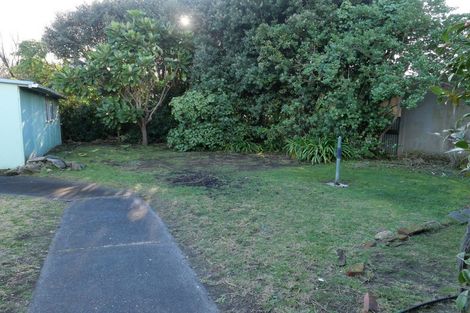 Photo of property in 27 Moana Street, Otaki Beach, Otaki, 5512