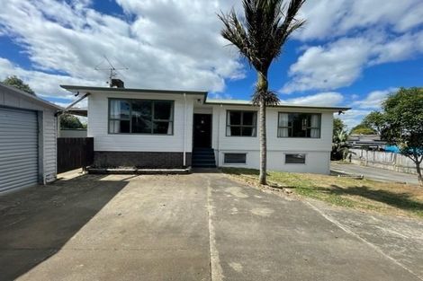 Photo of property in 2/73a Russell Road, Manurewa, Auckland, 2102