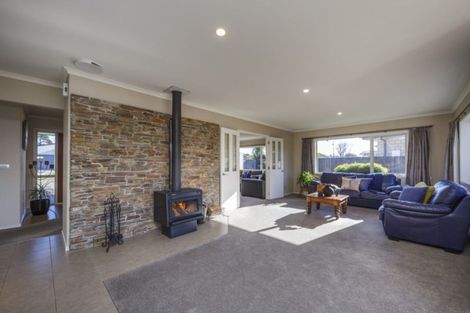 Photo of property in 10 Doncaster Court, Awapuni, Palmerston North, 4412