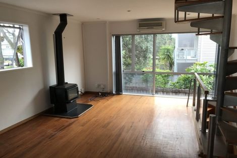 Photo of property in 1/25 Inverness Road, Browns Bay, Auckland, 0630