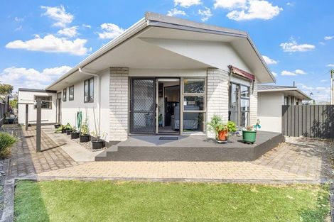 Photo of property in 23b Stoke Street, Westown, New Plymouth, 4310
