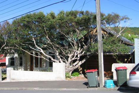 Photo of property in 72 Clyde Street, Island Bay, Wellington, 6023