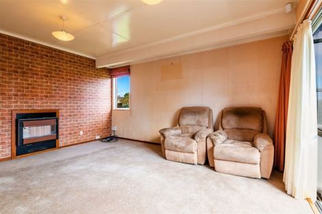 Photo of property in 74 Cranmere Crescent, Mangere East, Auckland, 2024