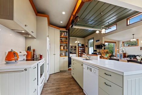 Photo of property in 172 Gladstone Road, Dalmore, Dunedin, 9010