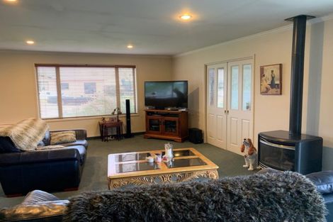 Photo of property in 83 Molyneux Avenue, Cromwell, 9310