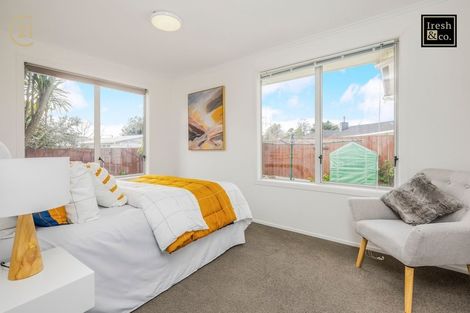 Photo of property in 107 Edgewater Drive, Pakuranga, Auckland, 2010