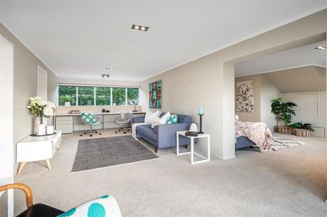Photo of property in 136 Clovelly Road, Bucklands Beach, Auckland, 2012