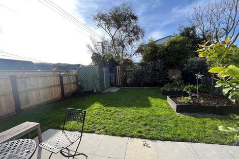 Photo of property in 2/31 Campbell Terrace, Petone, Lower Hutt, 5012