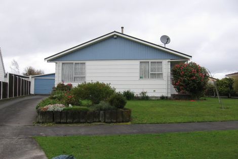 Photo of property in 20 Lyndale Place, Kelvin Grove, Palmerston North, 4414