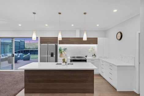 Photo of property in 56 Hillpark Drive, Pokeno, 2402