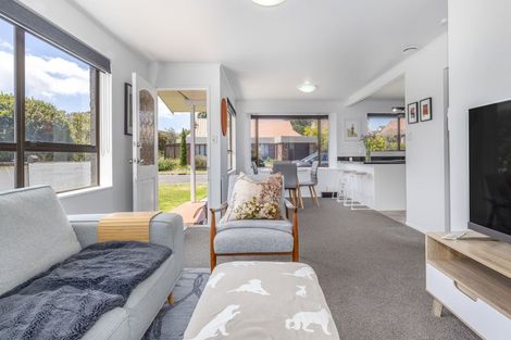 Photo of property in 3a Tudor Court, Paraparaumu Beach, Paraparaumu, 5032