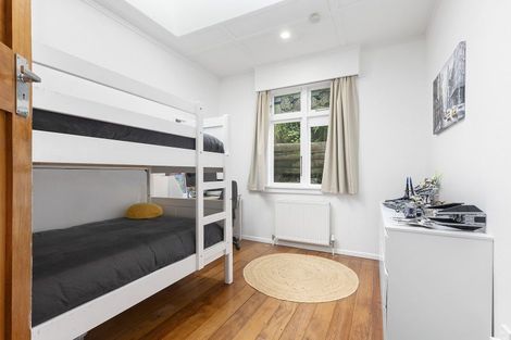 Photo of property in 9 Finnimore Terrace, Vogeltown, Wellington, 6021