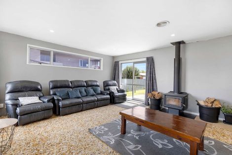 Photo of property in 26 John F Kennedy Drive, Milson, Palmerston North, 4414
