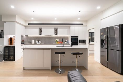 Photo of property in 14 Garden Road, Raumati Beach, Paraparaumu, 5032