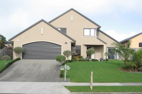 Photo of property in 53 Mt Lebanon Crescent, The Gardens, Auckland, 2105