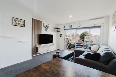 Photo of property in 2/10 Avon Street, Frankton, Hamilton, 3204