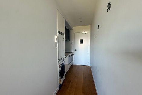 Photo of property in Frank Sargeson Apts, 105/74 Anzac Street, Takapuna, Auckland, 0622