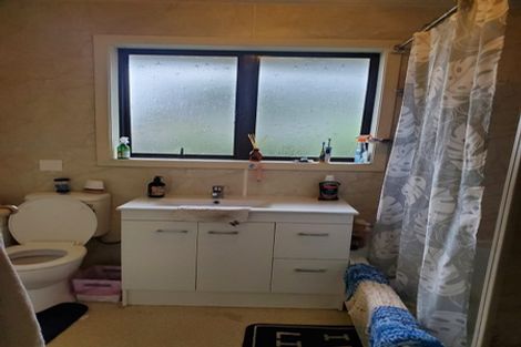 Photo of property in 9 Appleby Crescent, Burnside, Christchurch, 8053