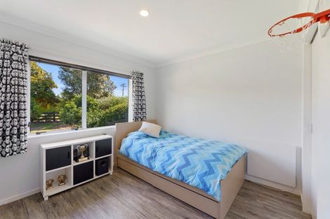 Photo of property in 192 Waitohu Valley Road, Otaki, 5583