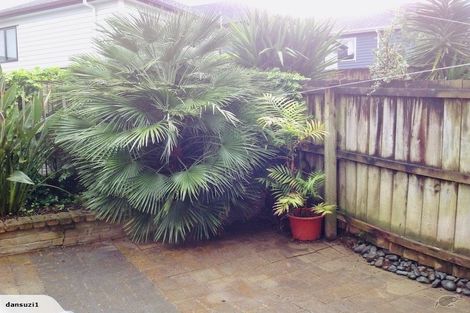 Photo of property in 31/218 Captain Springs Road, Onehunga, Auckland, 1061