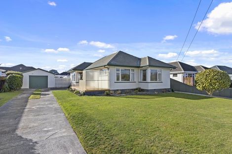 Photo of property in 58 Bournemouth Crescent, Aranui, Christchurch, 8061