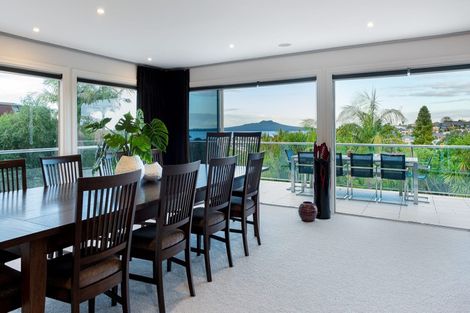 Photo of property in 105 East Coast Road, Castor Bay, Auckland, 0620