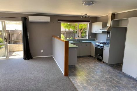 Photo of property in 1a Rimu Place, Taradale, Napier, 4112