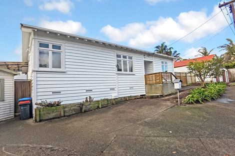 Photo of property in 21 Brentwood Avenue, Mount Eden, Auckland, 1024