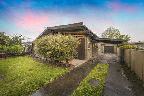 Photo of property in 41 Churchill Avenue, Hokowhitu, Palmerston North, 4410