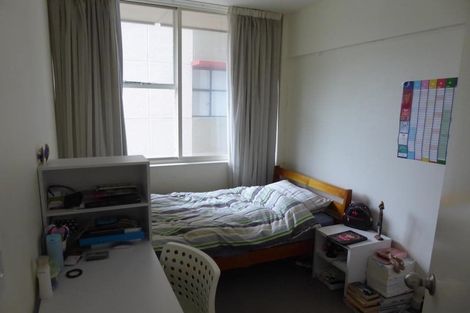 Photo of property in Terrace Tower Apartments, 9f/126 The Terrace, Wellington Central, Wellington, 6011